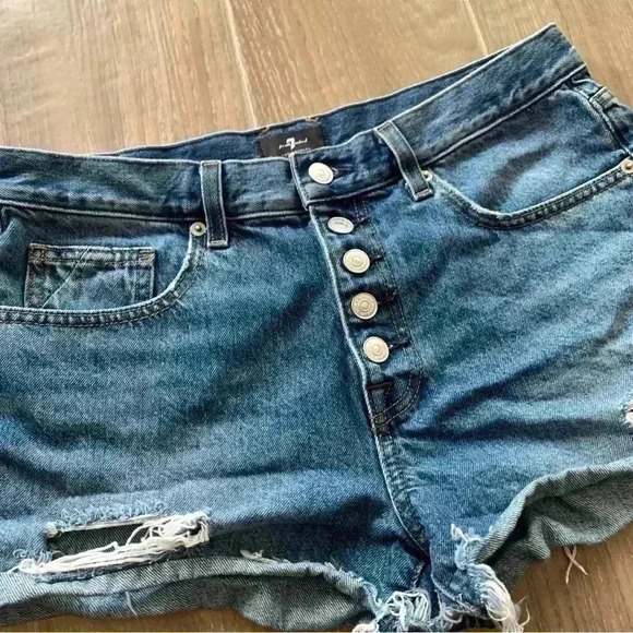 7 for all mankind blue denim cutoff shorts - Picture 2 of 6